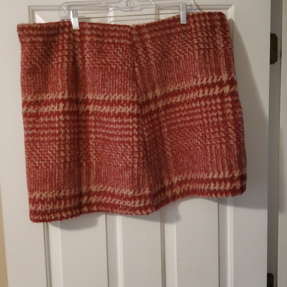 Perfectly Priscilla Red Plaid Mini Skirt Size 3XL